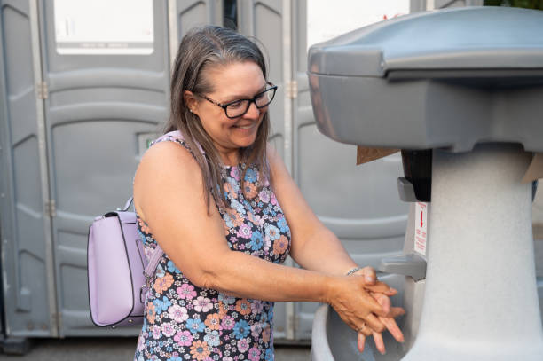 Best Porta potty rental for parties  in Oral City, FL